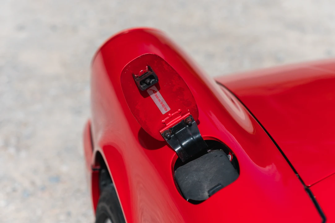 1989 Porsche 964 Carrera 4 - Image 25 of 31
