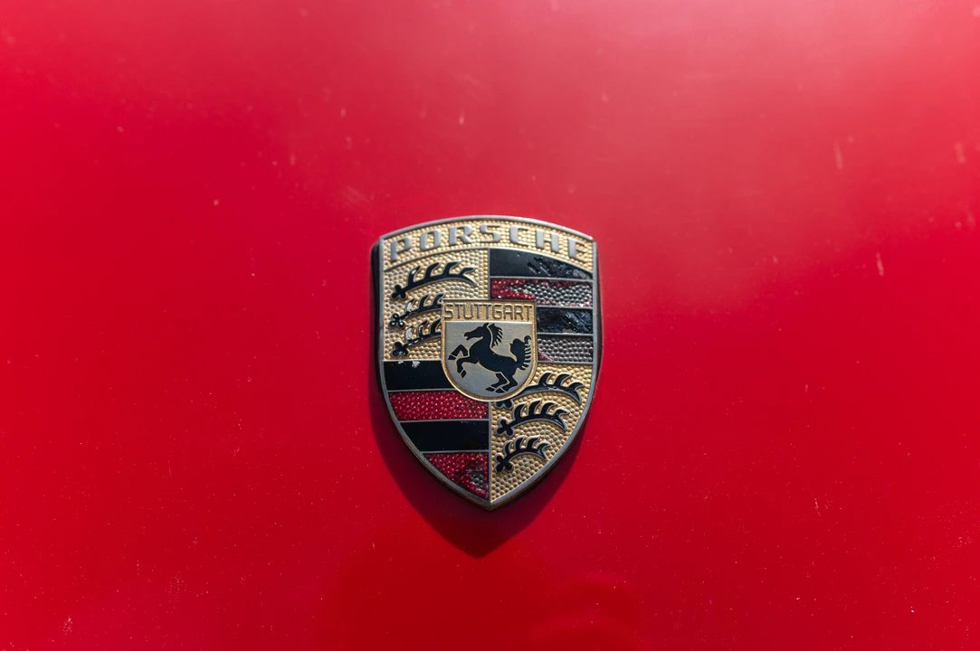 1989 Porsche 964 Carrera 4 - Image 19 of 31