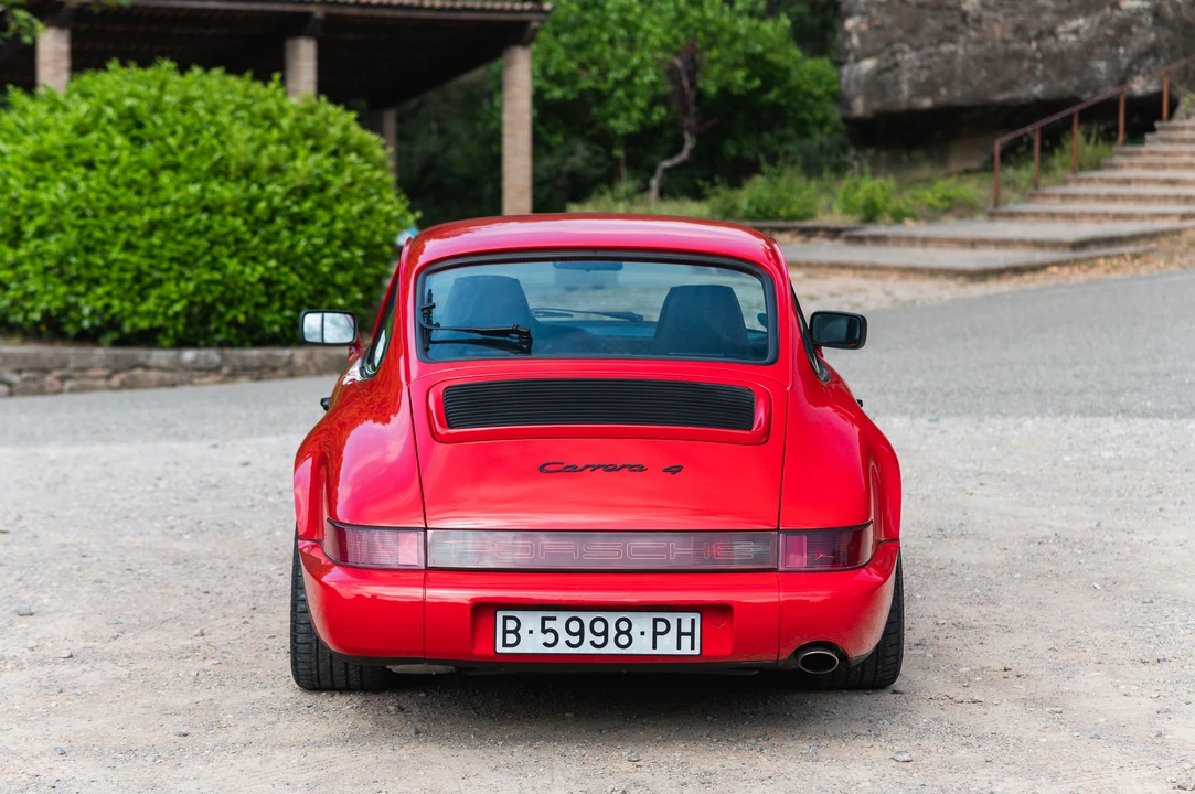 1989 Porsche 964 Carrera 4 - Image 6 of 31