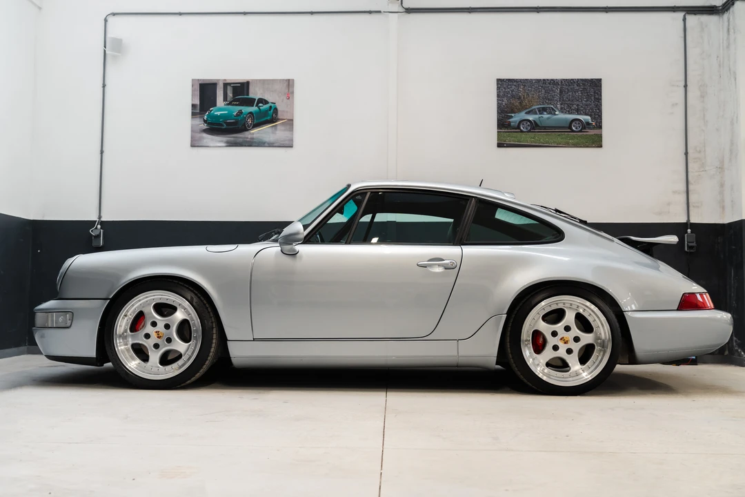 1989 Porsche 964 Carrera 4 - Image 8 of 31