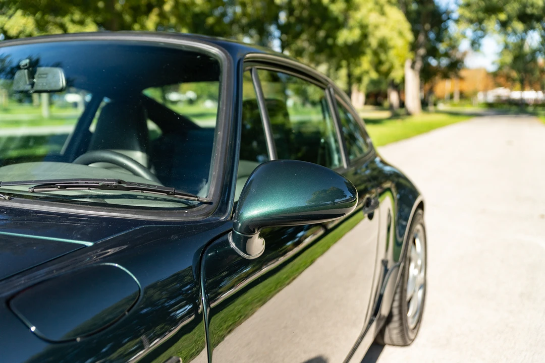 1989 Porsche 964 Carrera 4 - Image 29 of 31
