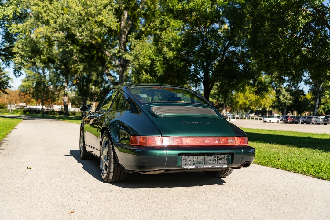 1989 Porsche 964 Carrera 4 - Image 5 of 31