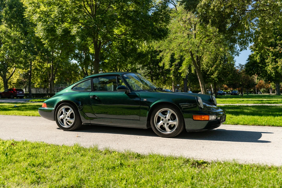 1989 Porsche 964 Carrera 4 - Image 18 of 31