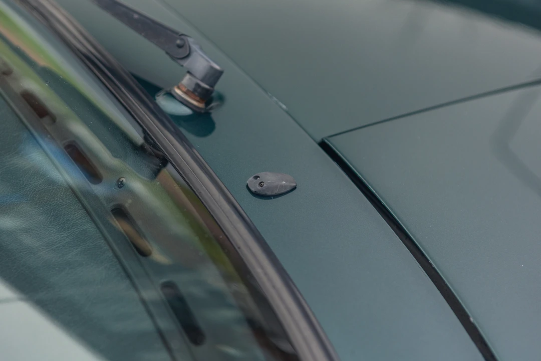 1989 Porsche 964 Carrera 4 - Image 28 of 31