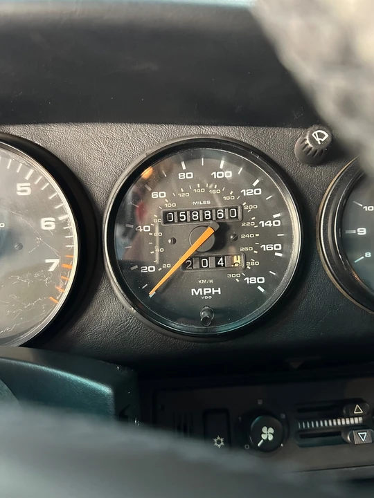 1989 Porsche 964 Carrera 4 - Image 30 of 31