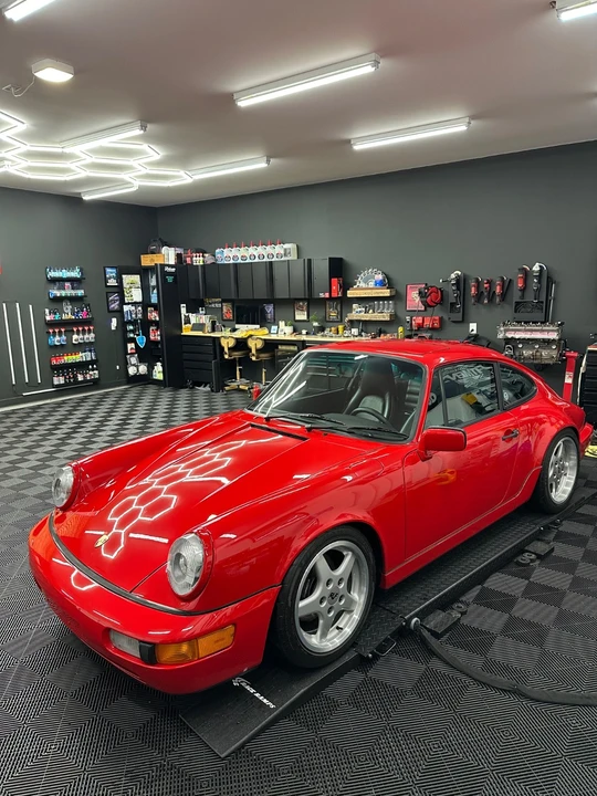 1989 Porsche 964 Carrera 4 - Image 17 of 31