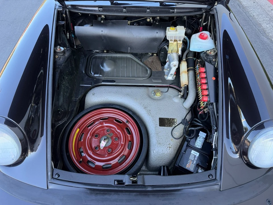 1989 Porsche 911 Carrera 3.2 - Image 16 of 24