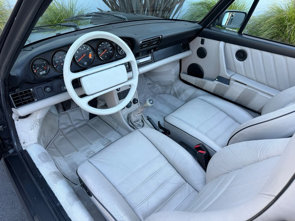 1989 Porsche 911 Carrera 3.2 - Image 11 of 24
