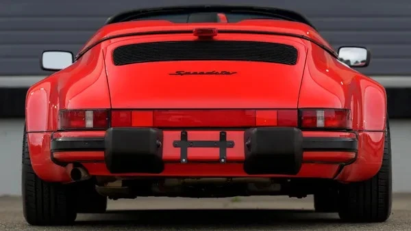 1989 Porsche 911 Carrera 3.2 - Image 16 of 31