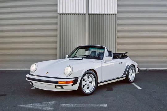 1989 Porsche 911 Carrera Cabriolet