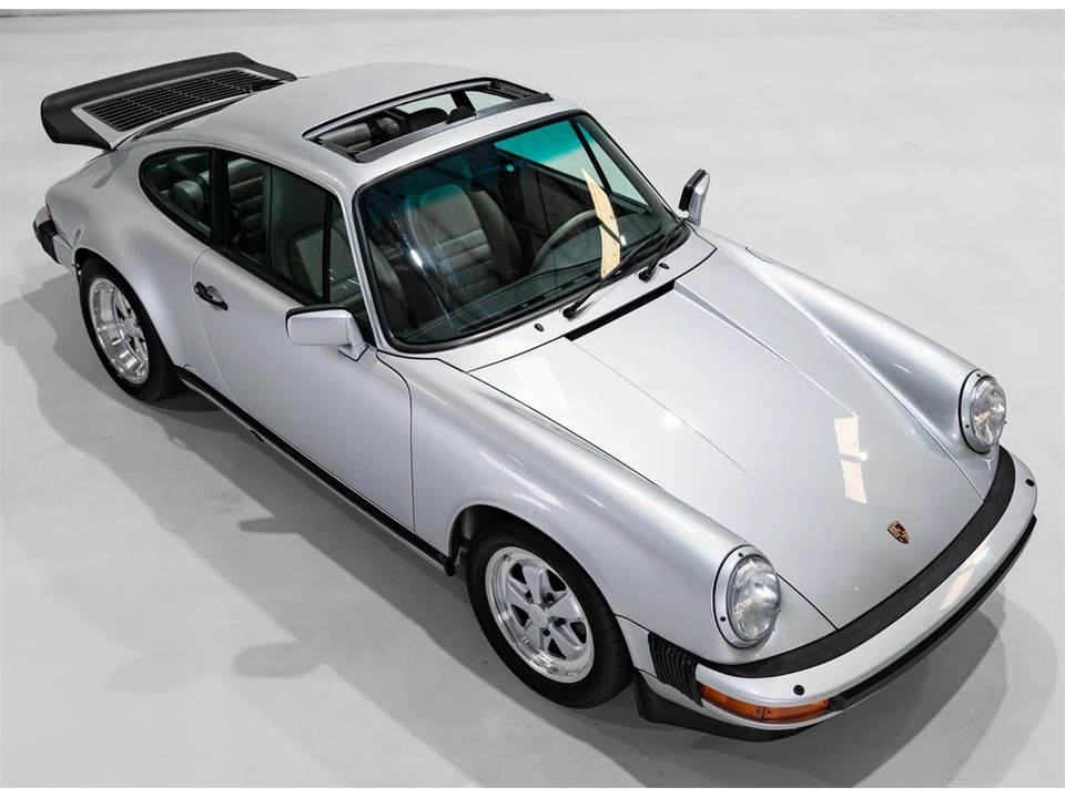 1989 Porsche 911 Carrera 3.2 - Image 24 of 31