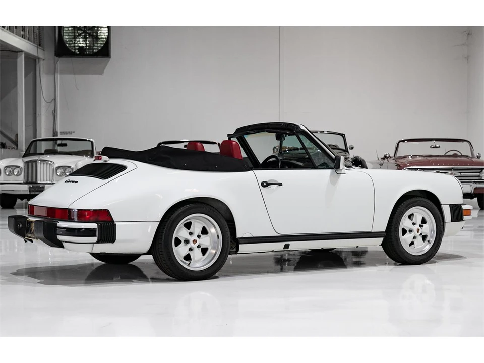 1989 Porsche 911 Carrera 3.2 - Image 7 of 31