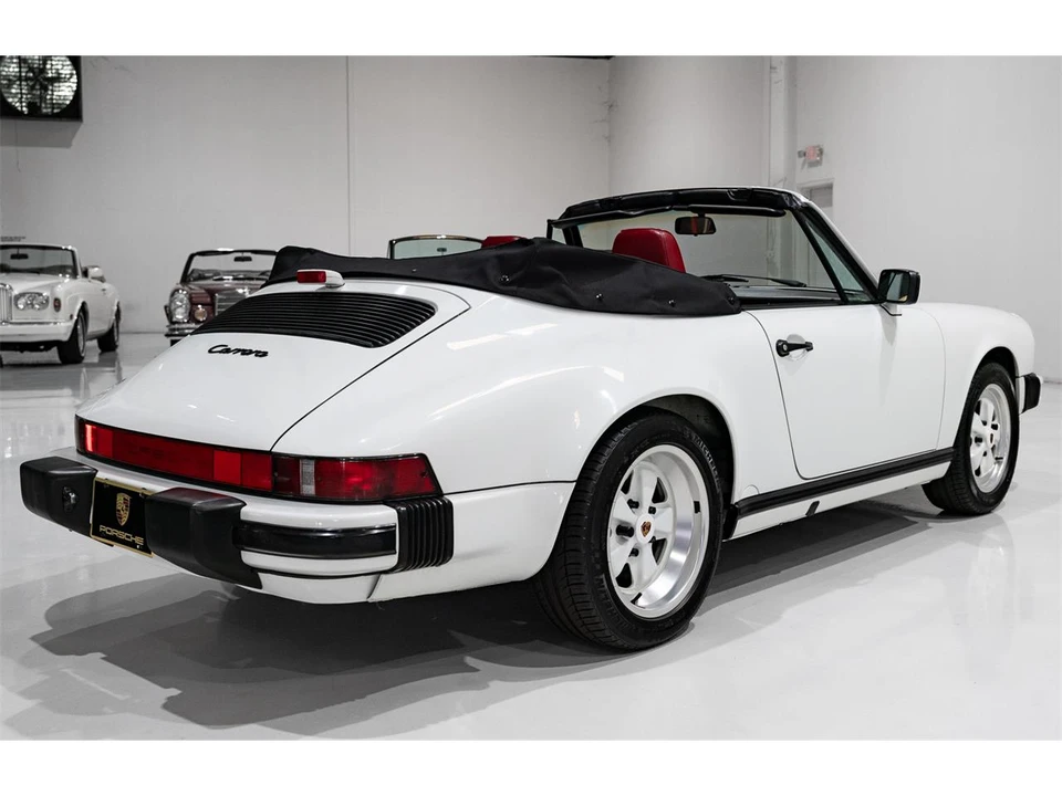 1989 Porsche 911 Carrera 3.2 - Image 8 of 31