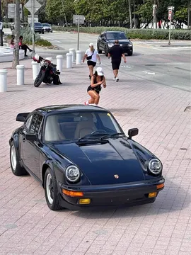 1989 Porsche 911 Carrera 2 Coupe