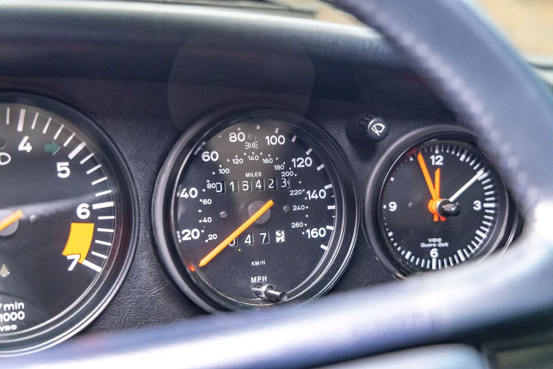 1989 Porsche 911 Carrera 3.2 - Image 17 of 31