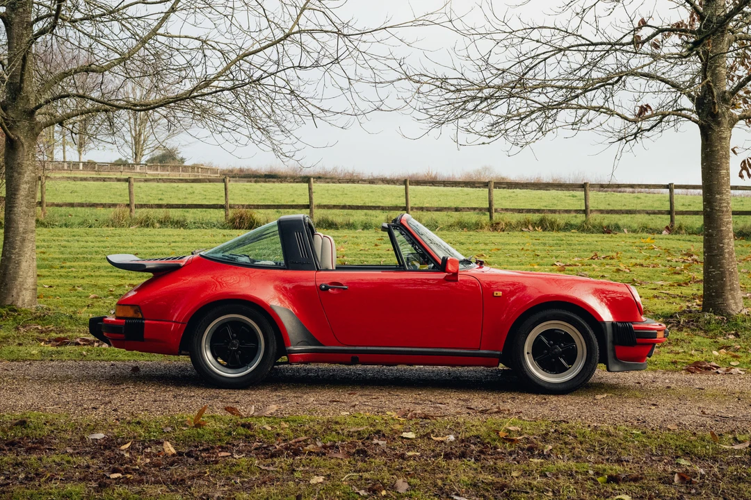 1989 Porsche 911 Carrera 3.2 - Image 8 of 31
