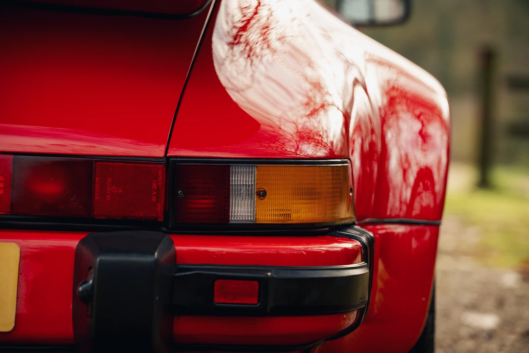 1989 Porsche 911 Carrera 3.2 - Image 27 of 31
