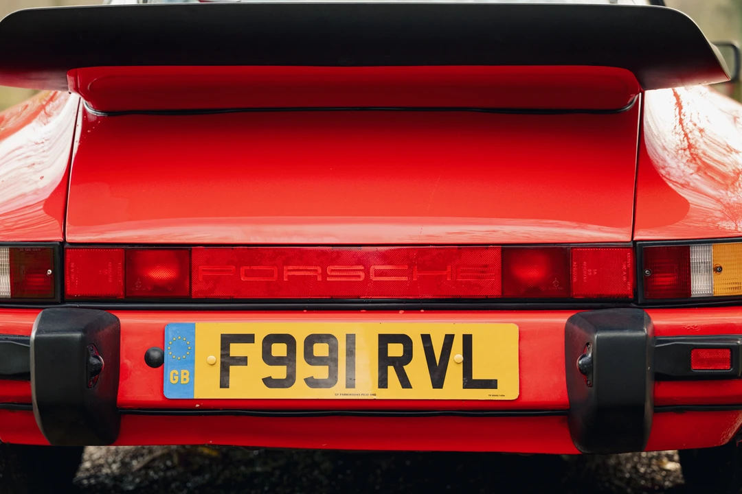 1989 Porsche 911 Carrera 3.2 - Image 29 of 31