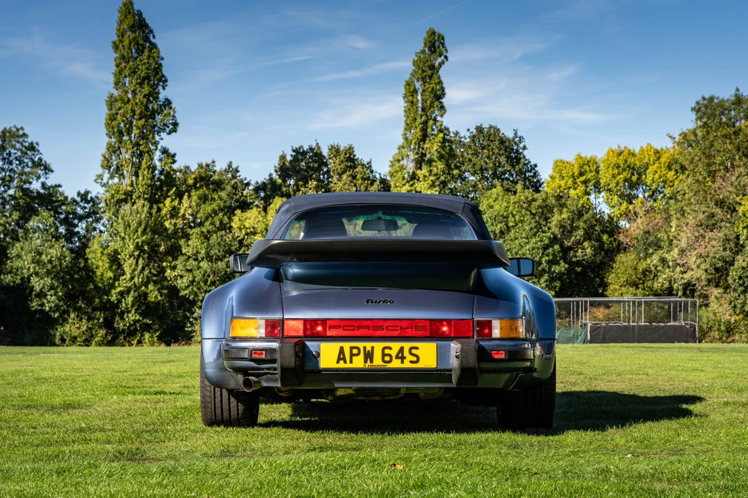 1989 Porsche 911 Carrera 3.2 - Image 14 of 31