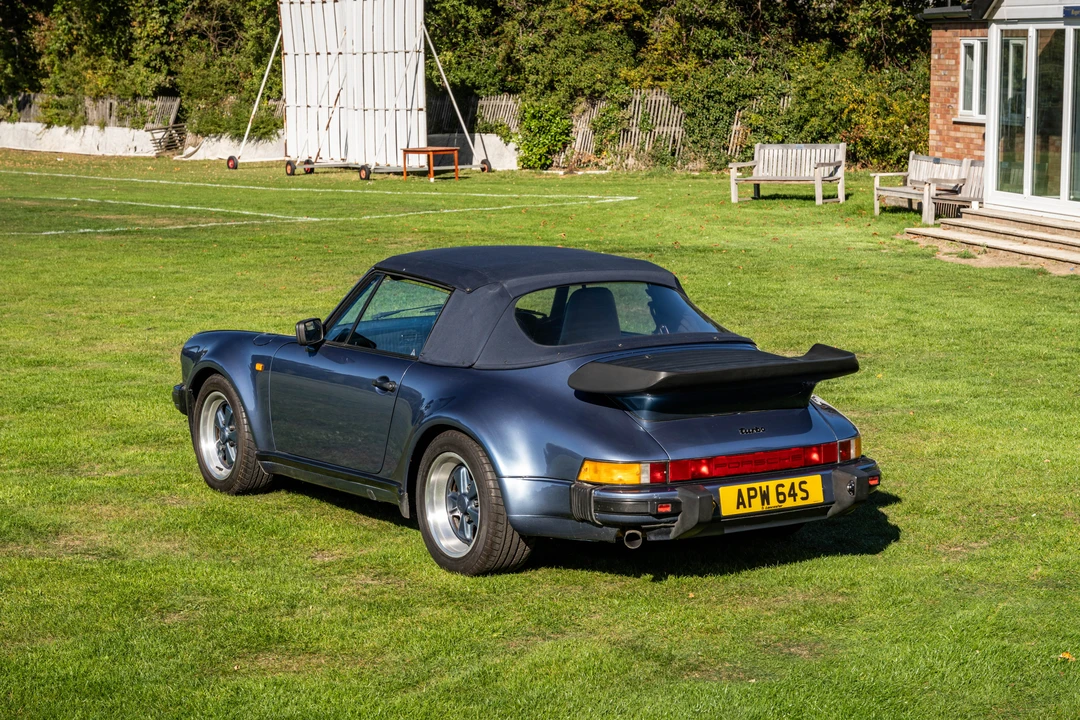 1989 Porsche 911 Carrera 3.2 - Image 17 of 31