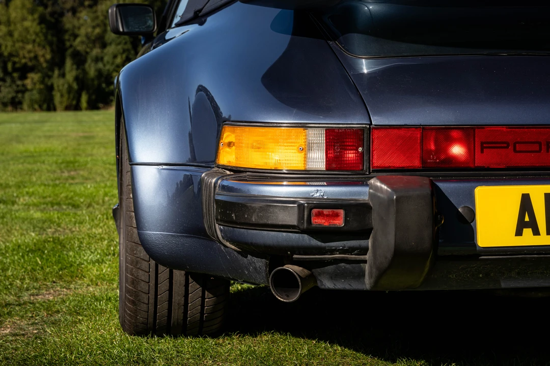 1989 Porsche 911 Carrera 3.2 - Image 28 of 31