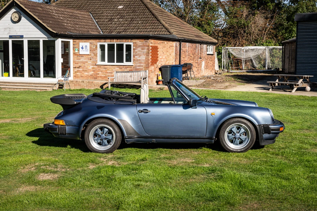 1989 Porsche 911 Carrera 3.2 - Image 11 of 31