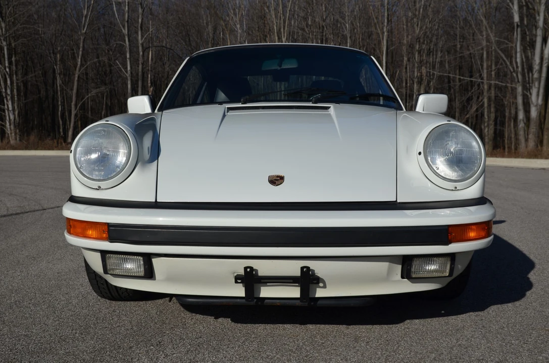 1989 Porsche 911 Carrera 3.2 - Image 7 of 31