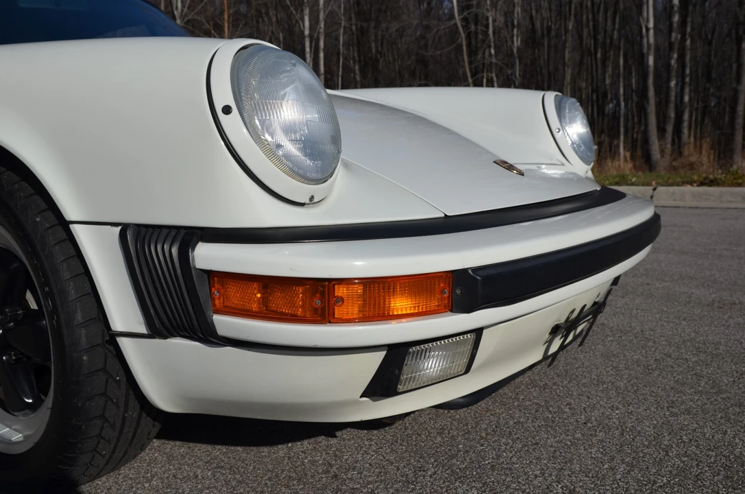 1989 Porsche 911 Carrera 3.2 - Image 30 of 31
