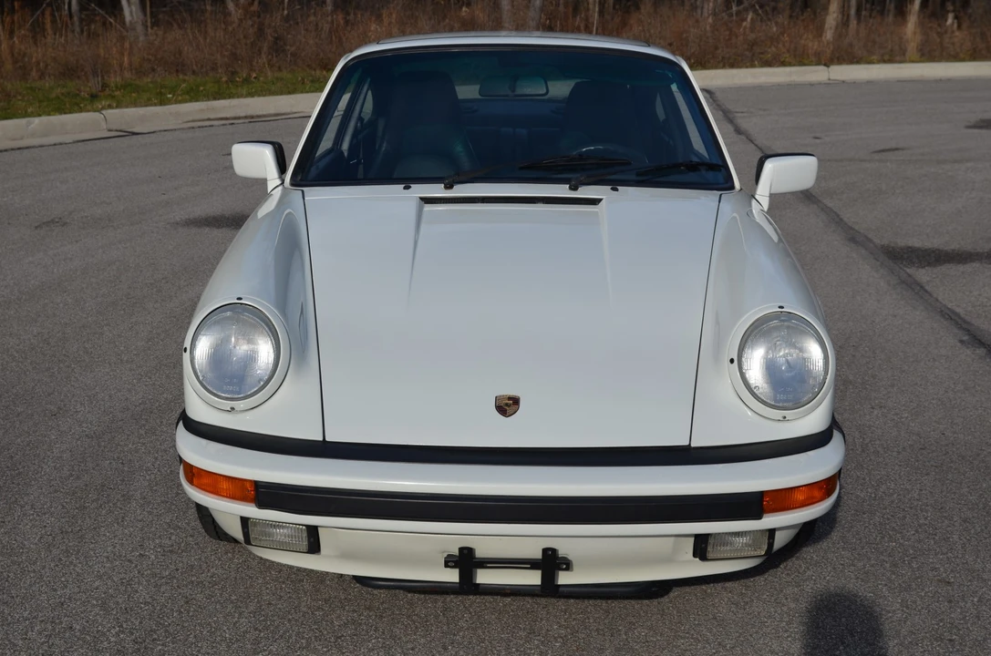 1989 Porsche 911 Carrera 3.2 - Image 12 of 31