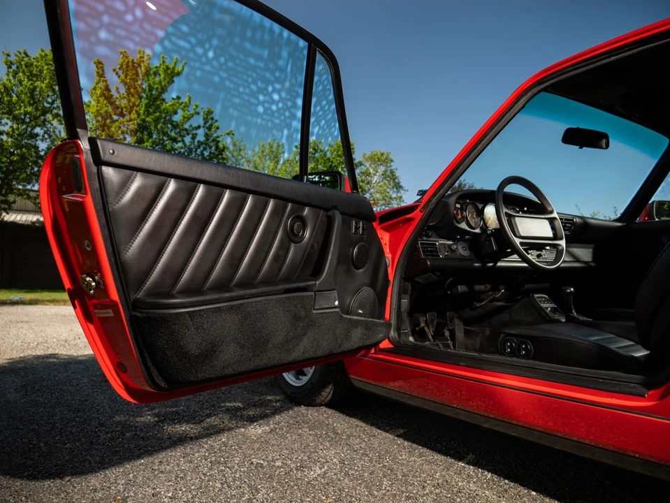 1989 Porsche 964 Carrera 4 - Image 20 of 31