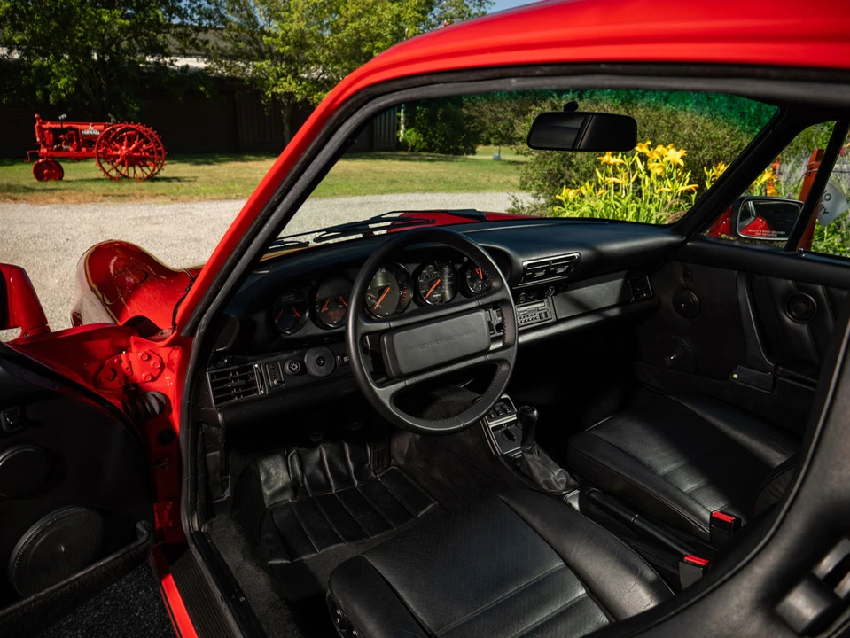1989 Porsche 964 Carrera 4 - Image 22 of 31