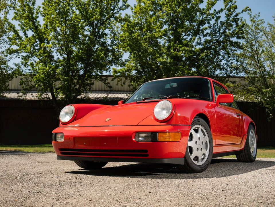 1989 Porsche 964 Carrera 4 - Image 4 of 31