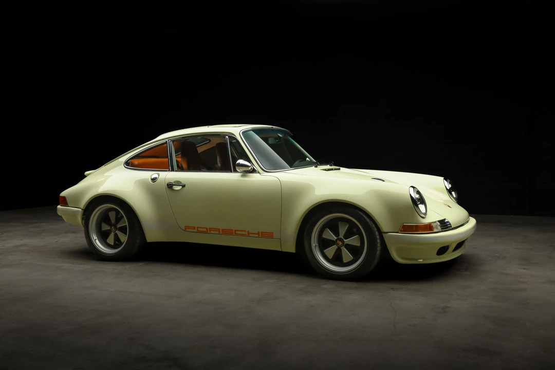 1989 Porsche 964 Carrera 4 - Image 20 of 31
