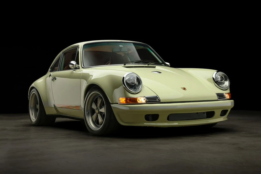 1989 Porsche 964 Carrera 4 - Image 17 of 31