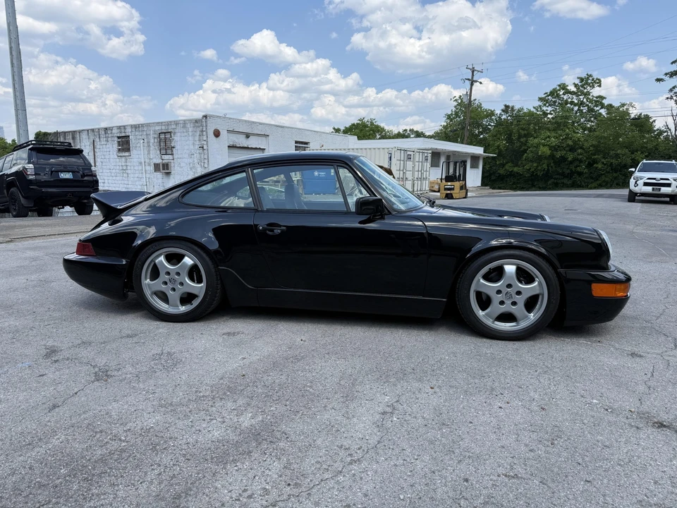 1989 Porsche 964 Carrera 4 - Image 14 of 31