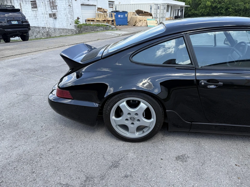 1989 Porsche 964 Carrera 4 - Image 26 of 31