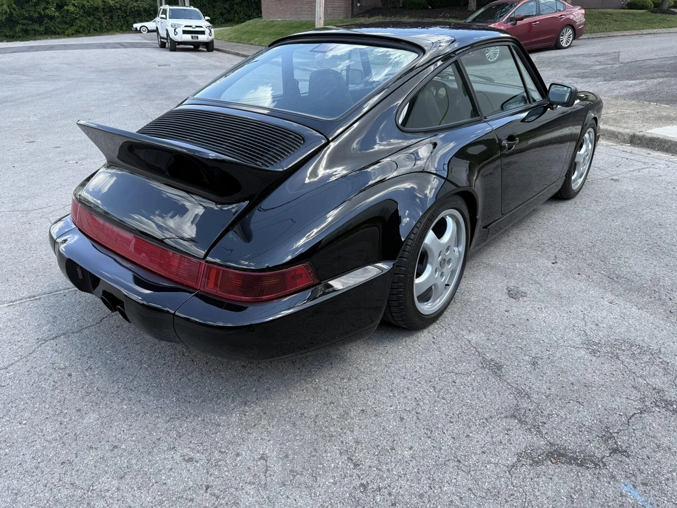 1989 Porsche 964 Carrera 4 - Image 12 of 31