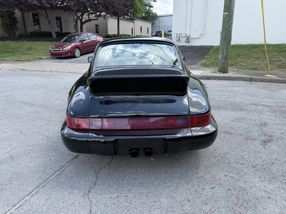 1989 Porsche 964 Carrera 4 - Image 11 of 31