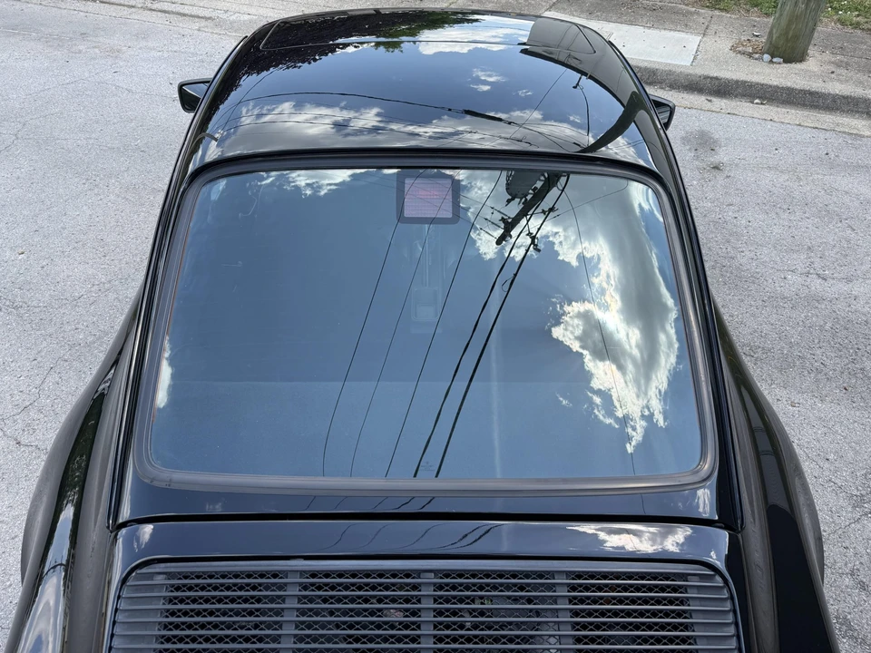 1989 Porsche 964 Carrera 4 - Image 23 of 31