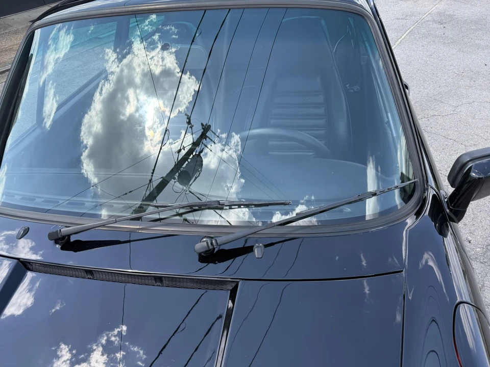 1989 Porsche 964 Carrera 4 - Image 29 of 31