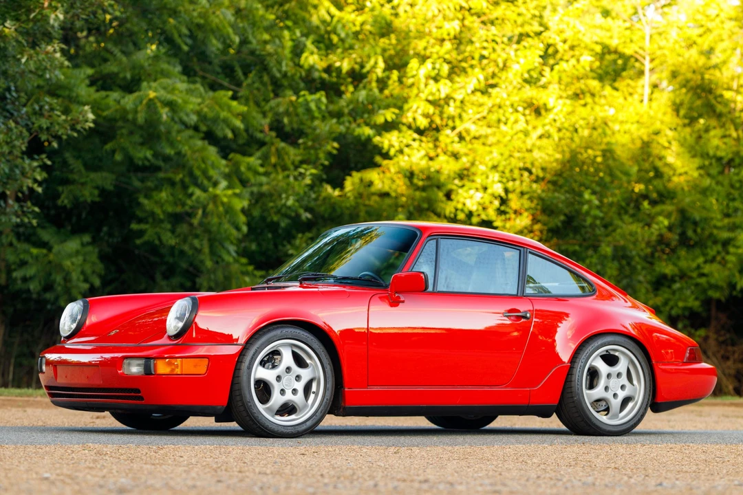 1989 Porsche 964 Carrera 4 - Image 29 of 31