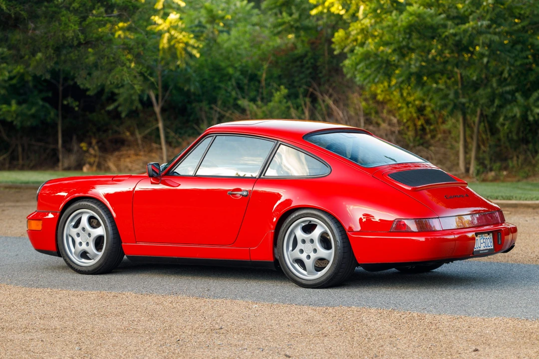 1989 Porsche 964 Carrera 4 - Image 24 of 31