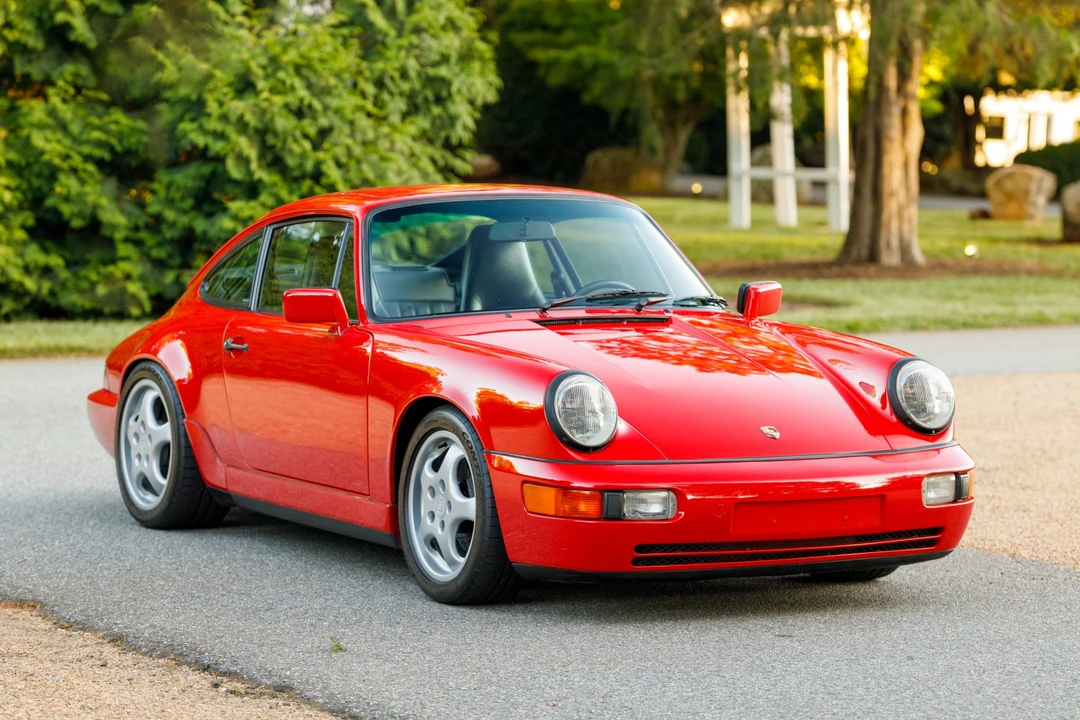 1989 Porsche 964 Carrera 4 - Image 9 of 31
