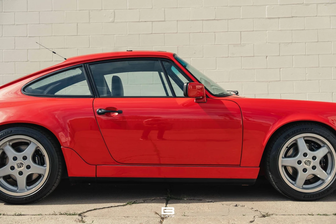 1989 Porsche 964 Carrera 4 - Image 25 of 31