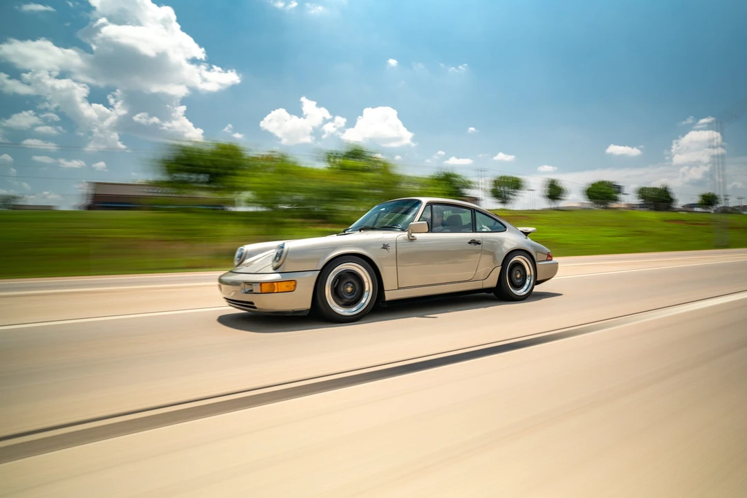 1989 Porsche 964 Carrera 4 - Image 26 of 31