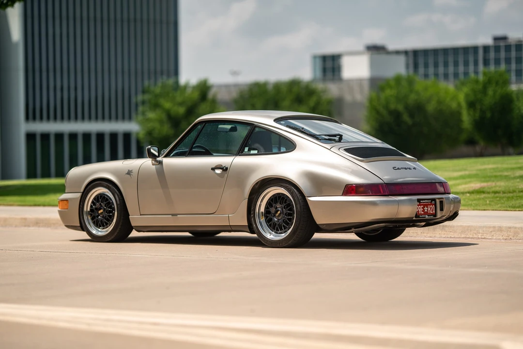 1989 Porsche 964 Carrera 4 - Image 23 of 31