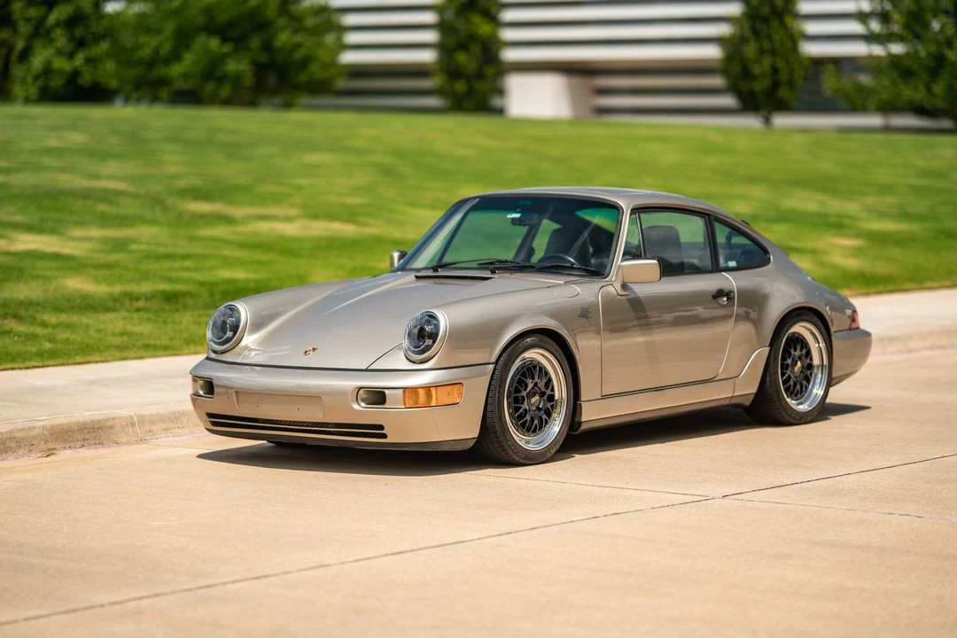 1989 Porsche 964 Carrera 4 - Image 10 of 31