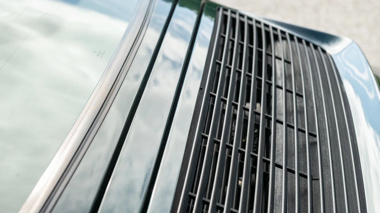 1989 Porsche 964 Carrera 4 - Image 30 of 31