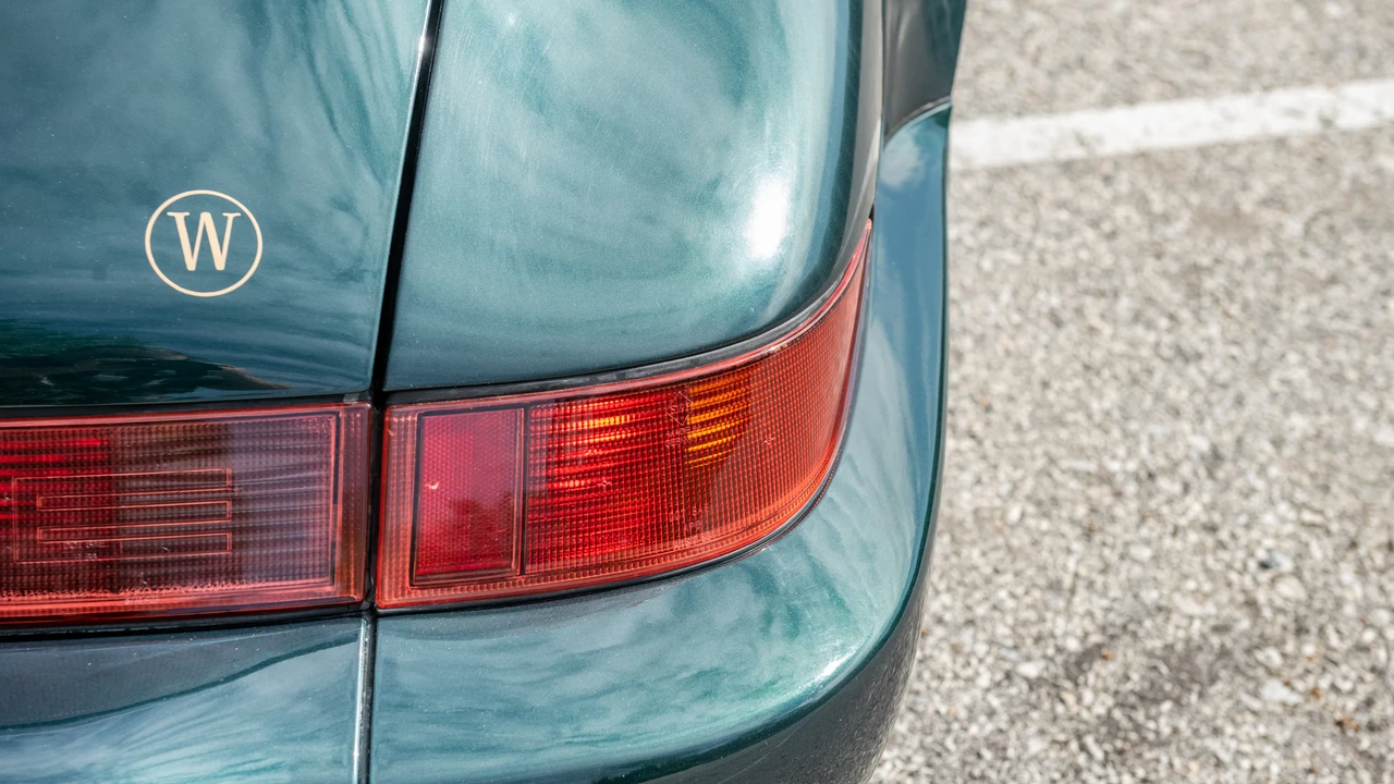 1989 Porsche 964 Carrera 4 - Image 22 of 31