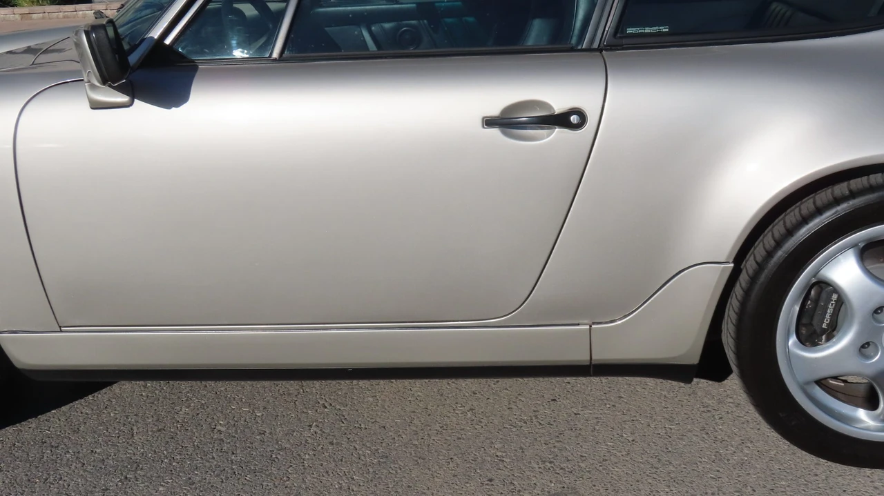 1989 Porsche 964 Carrera 4 - Image 25 of 31